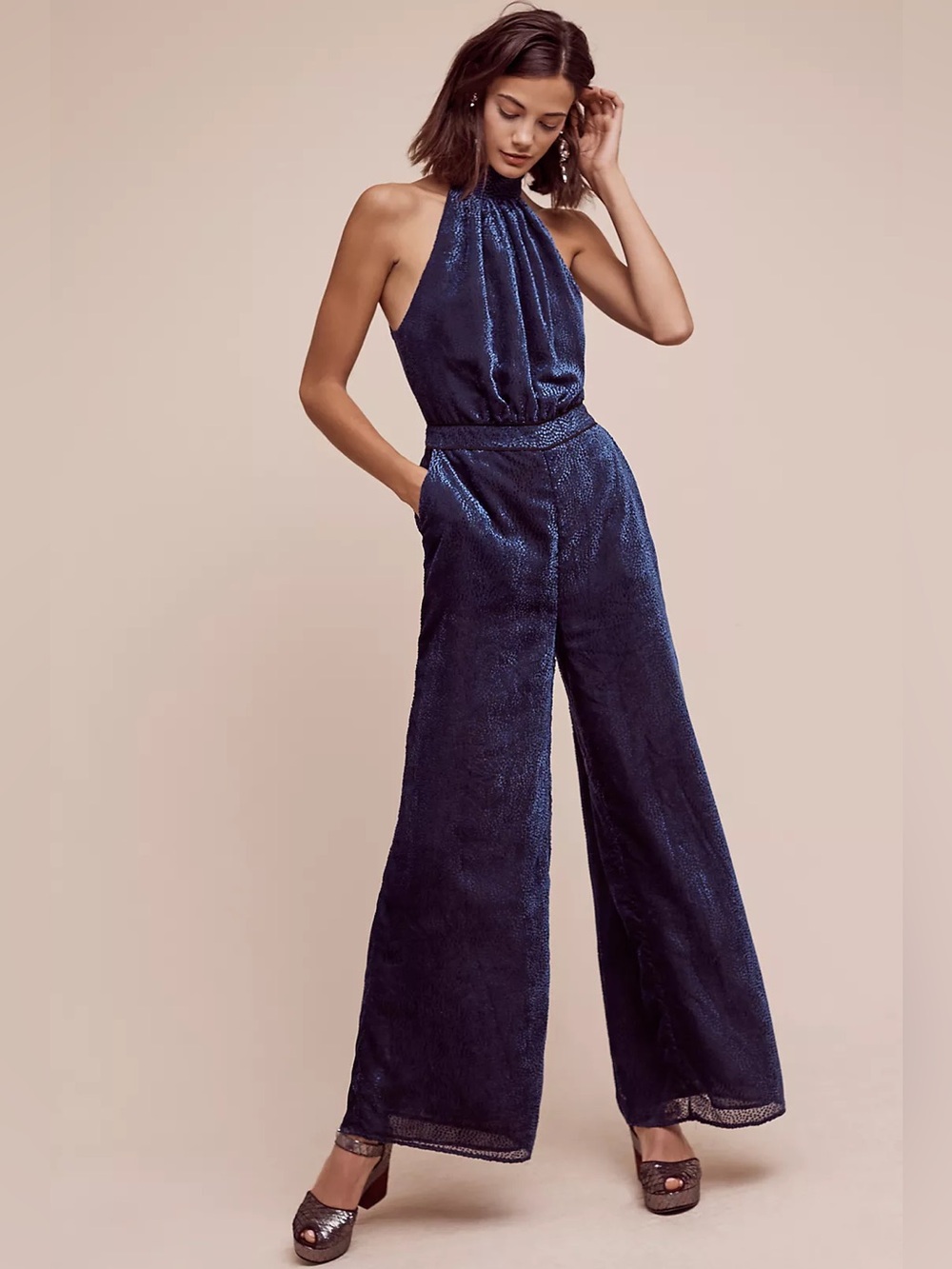 ANTHROPOLOGIE Elevenses
Velvet Nova Jumpsuit / Size 6